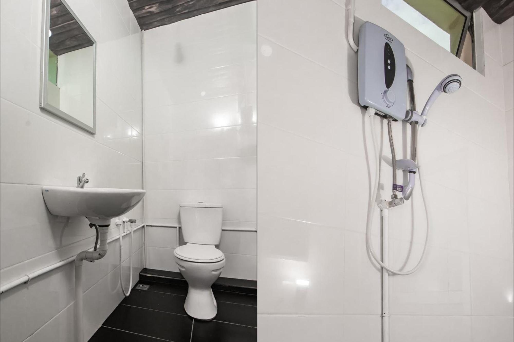 Oyo 90094 Hi Inn 3 Sibu Exteriör bild
