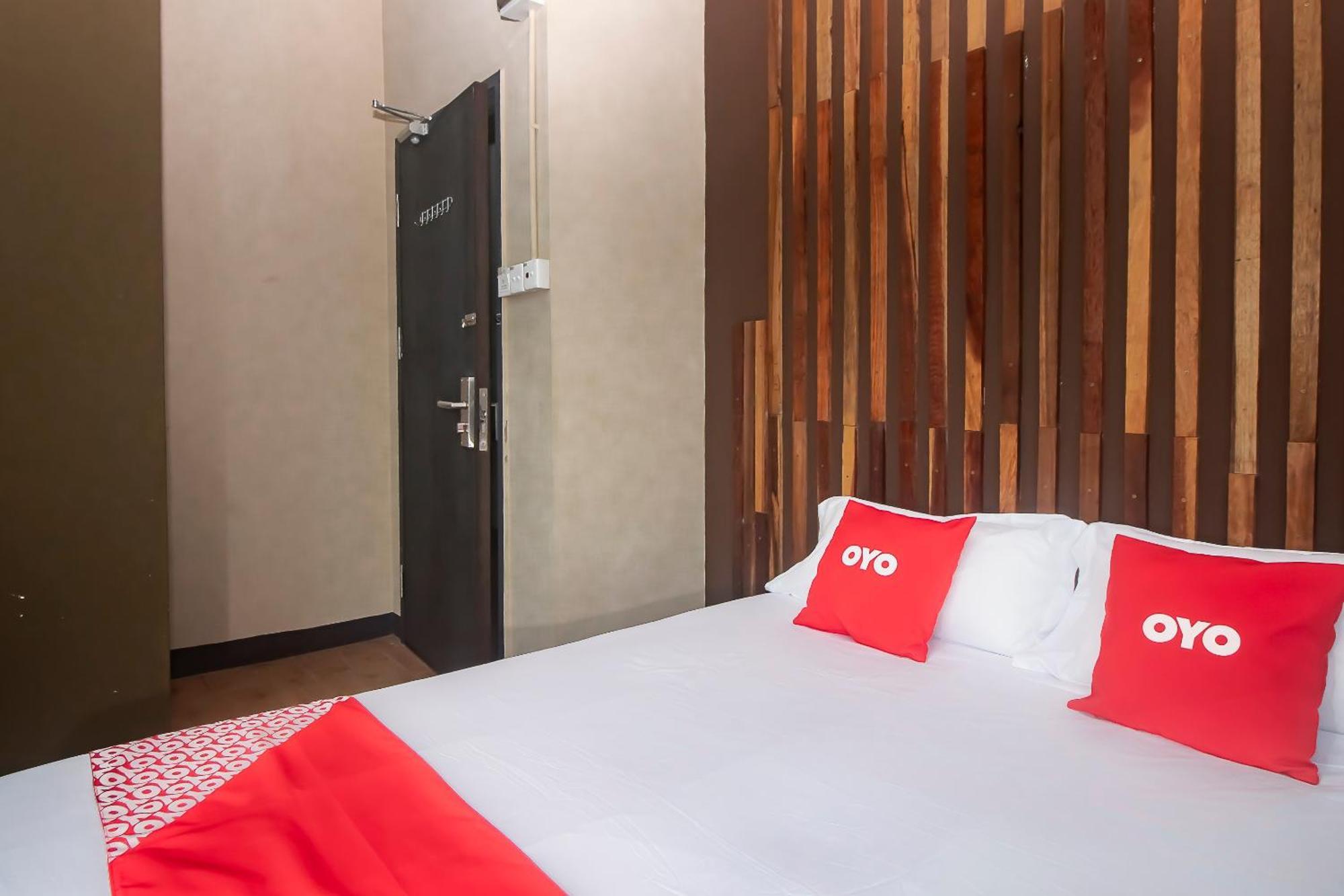 Oyo 90094 Hi Inn 3 Sibu Exteriör bild