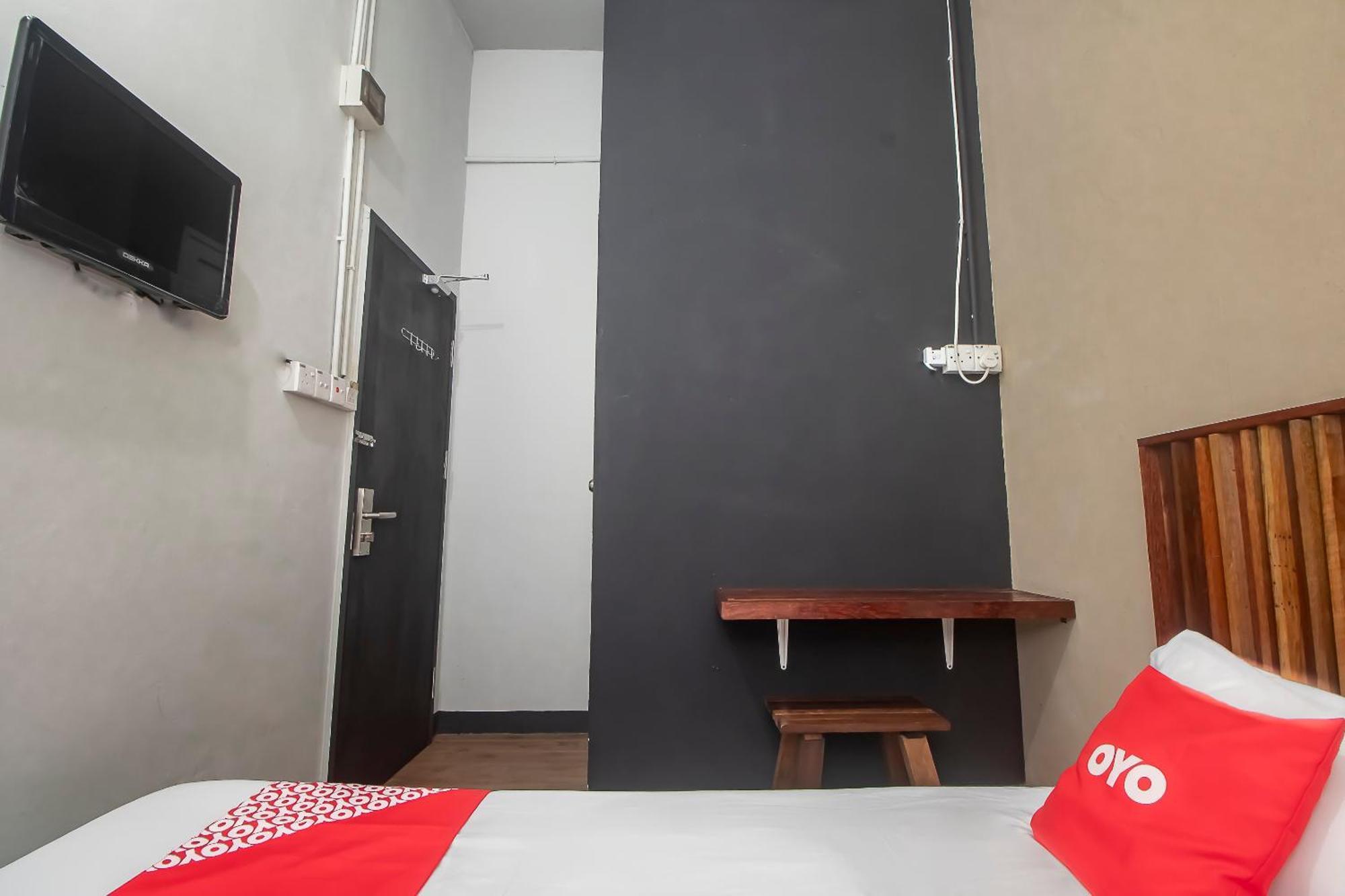 Oyo 90094 Hi Inn 3 Sibu Exteriör bild