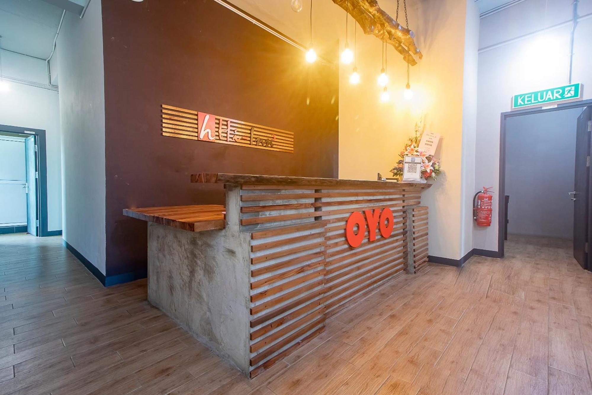 Oyo 90094 Hi Inn 3 Sibu Exteriör bild